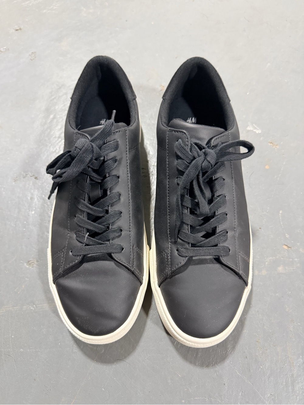 H&M Men’s Black Lace-Up Low-Top Sneakers with Off-White Sole